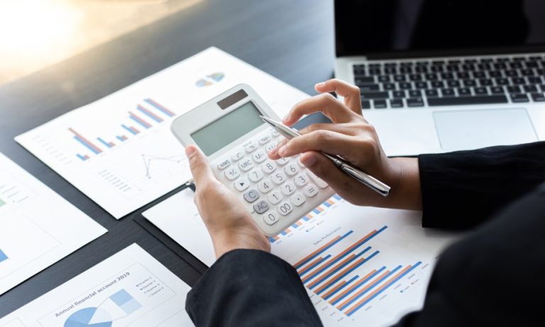 Signs You May Need to Find a New Accountant for Your Business
